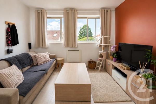 Appartement F2 à vendre  2 pièces - 32,35 m 2   CHAMPS SUR MARNE  - 77