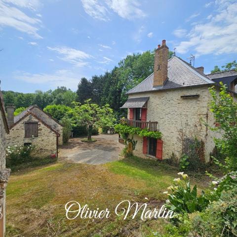 Moulin du XVIIIe siècle dans un écrin de nature préservée