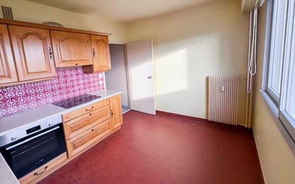 Appartement à vendre    4 pièces •  Romorantin-Lanthenay