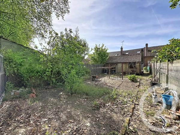 Maison à vendre  2 pièces - 77 m 2   LAMOTTE BEUVRON  - 41