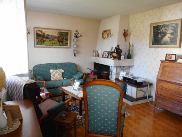 NERAC PROCHE DDES COMMERCES