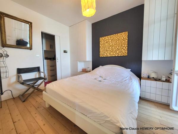 Dinard centre, Appartement T5 de 1ère ligne en pleine vue mer avec jardin et accès à la promenade du Clair de Lune