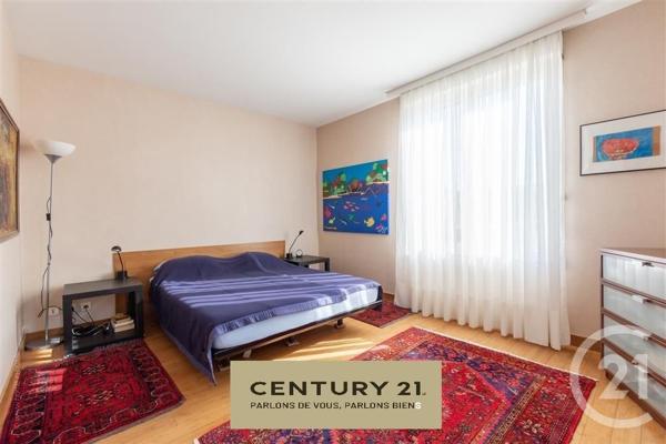 maison à vendre  8 pièces - 220 m2 LA VARENNE ST HILAIRE - 94