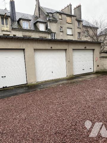 GARAGE A VENDRE