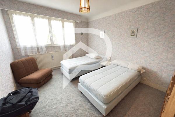 Maison 7 pièces 221.66 m2