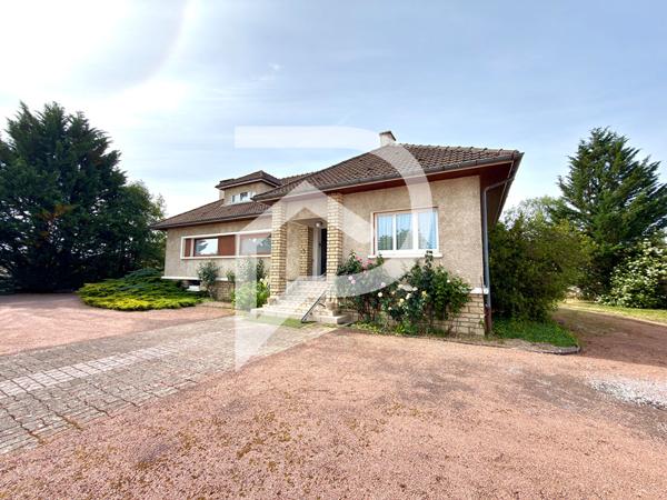 Maison 7 pièces 221.66 m2