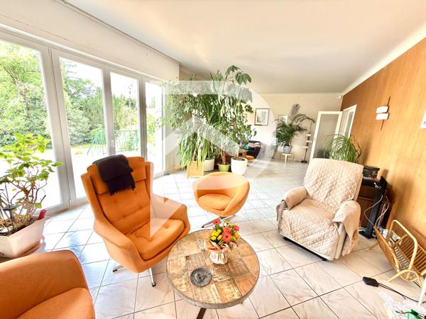 Maison 7 pièces 221.66 m2
