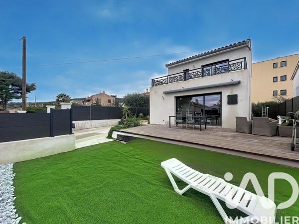 Maison à vendre 6 pièces 130 m² Bandol