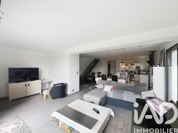 Maison à vendre 6 pièces 130 m² Bandol