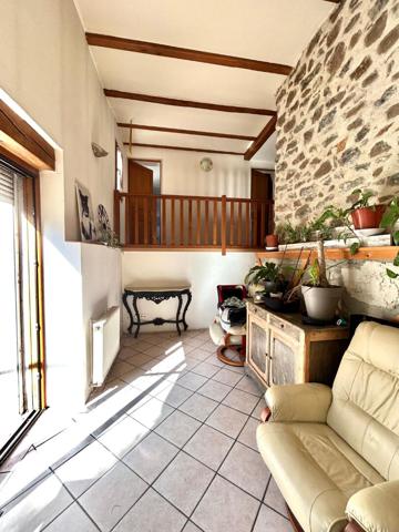 Maison Mur De Barrez (12600) 4 pièce(s) 138 m2 , Mur de barrez