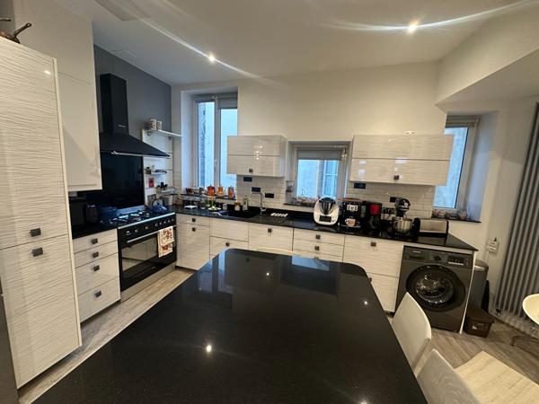 Appartement 4 pièces 90.04 m2