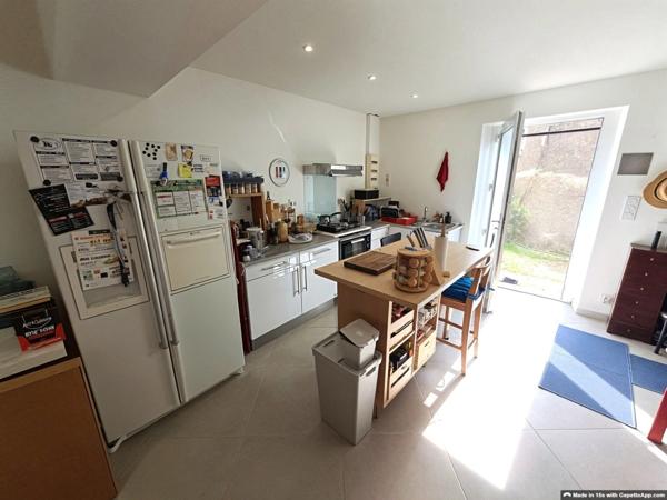 ANGLADE - Maison Individuelle Vendue Louée : Un Investissement Locatif Idéal