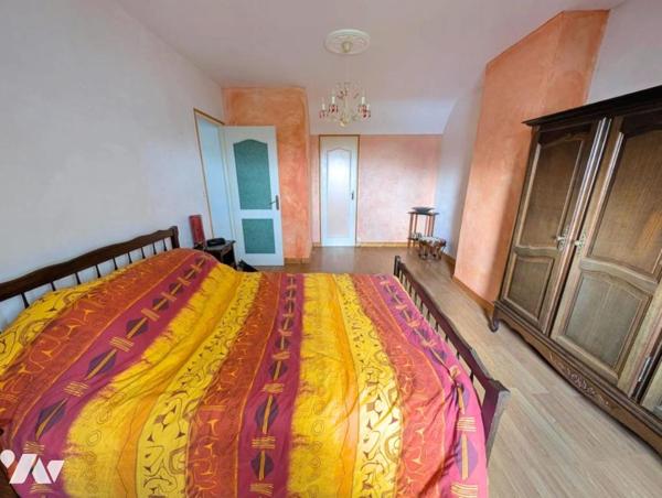 PLEUMEUR-BODOU – Maison familiale avec beau terrain, proche axes et commodités