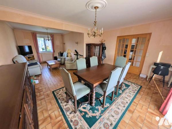 PLEUMEUR-BODOU – Maison familiale avec beau terrain, proche axes et commodités