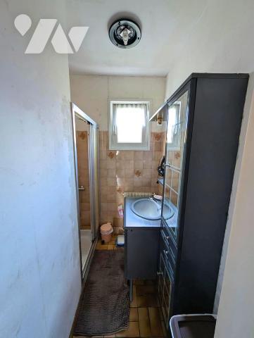 PLEUMEUR-BODOU – Maison familiale avec beau terrain, proche axes et commodités