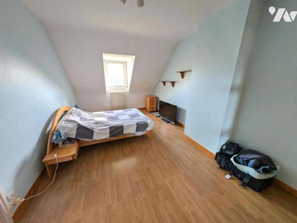 PLEUMEUR-BODOU – Maison familiale avec beau terrain, proche axes et commodités