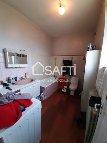 Maison semi mitoyenne 140 m² à la campagne proche de toute commodités ,  axe Saint-Quentin /Laon, Autoroute A26 et a 45 min de REIMS