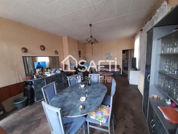 Maison semi mitoyenne 140 m² à la campagne proche de toute commodités ,  axe Saint-Quentin /Laon, Autoroute A26 et a 45 min de REIMS