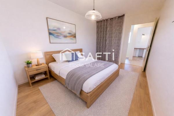 Maison mitoyenne à étage de 71 m²  2 chambres + Bureau  avec jardin et  garage