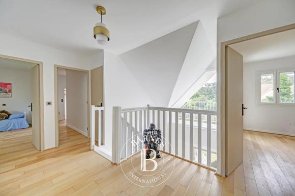 Saint-Nom-la-Bretèche, Maison 5 Chambres -  210 m² à vendre
