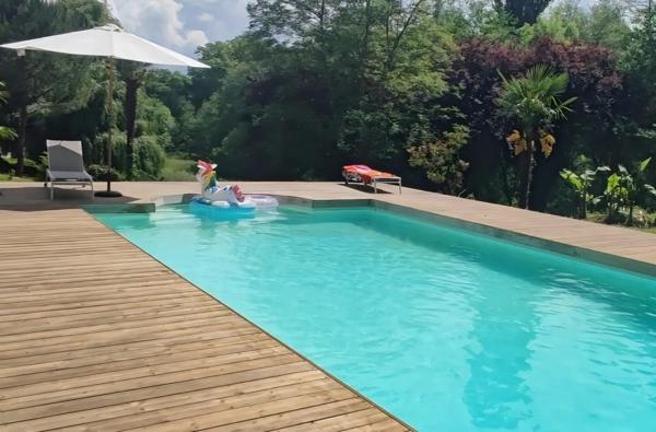 Aux portes de Bayonne et à 30 mn des plages, propriété de 3 hectares