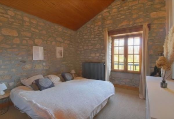 Aux portes de Bayonne et à 30 mn des plages, propriété de 3 hectares