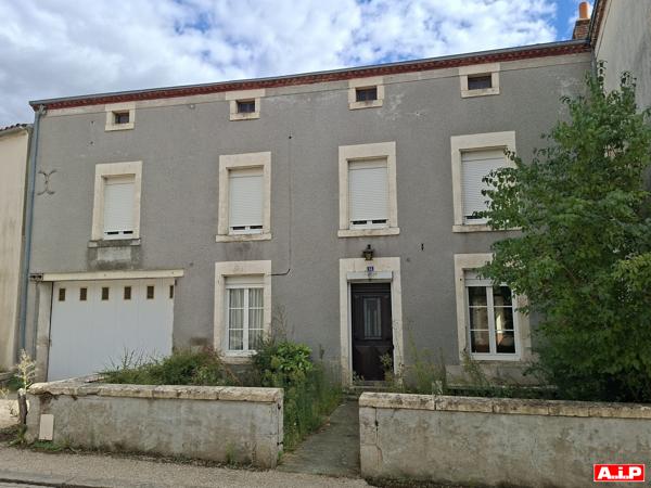 MOUILLERON SAINT GERMAIN