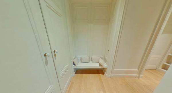 APPARTEMENT T2 A LOUER - LYON 6EME ARRONDISSEMENT Kleber 73.66 m 2 1 700 € charges comprises par mois