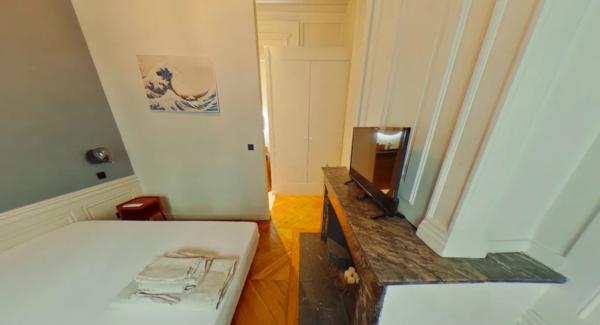 APPARTEMENT T2 A LOUER - LYON 6EME ARRONDISSEMENT Kleber 73.66 m 2 1 700 € charges comprises par mois