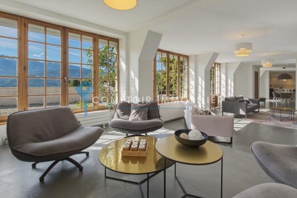 Propriete 6 pièce(s) 4 chambre(s) 230 m²