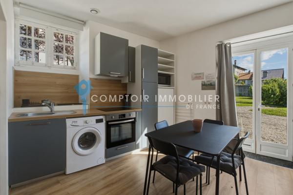 Propriete 6 pièce(s) 4 chambre(s) 230 m²