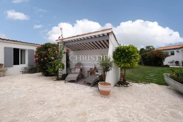 Propriété à Saint-Martin-de-Ré avec annexe et terrain constructible