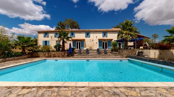 A 20 minutes de Carcassonne, proche MONTREAL, Propriété avec 3 hectares.