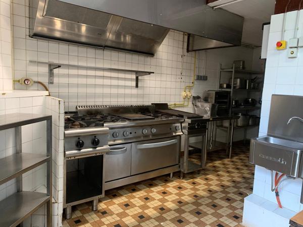 Restaurant réputé situé au centre du village