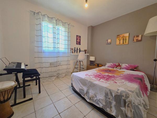 Achat vente maison villa Solliès Double habitation 5 chambres