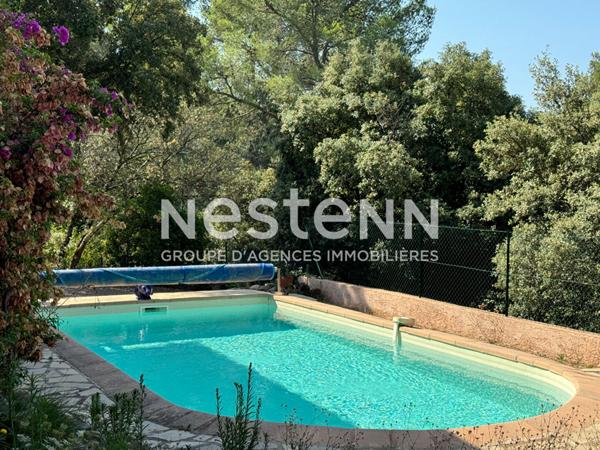 A VENDRE LORGUES ! Maison 4 pièces 100 m2 sur terrain de 1800m2 + piscine