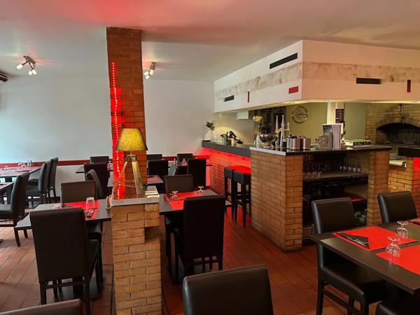 Dpt Hautes Pyrénées (65), à vendre TARBES Bar restaurant