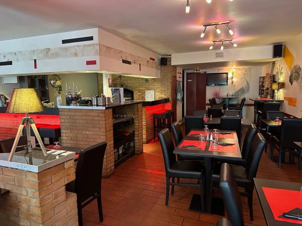 Dpt Hautes Pyrénées (65), à vendre TARBES Bar restaurant