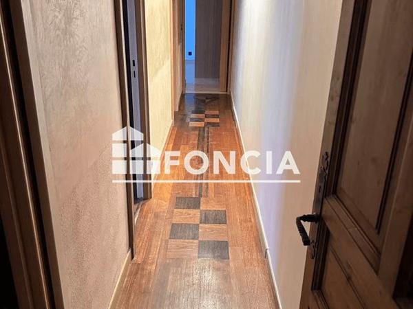 Location Appartement 4 pièces 80.18 m² - 12 PLACE DU 11 NOVEMBRE 1918 Noisy Le Grand 93160