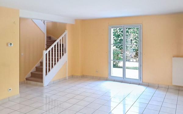 Maison à vendre    5 pièces • 102 m2 Saint-Pierre-du-Perray