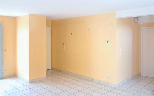 Maison à vendre    5 pièces • 102 m2 Saint-Pierre-du-Perray