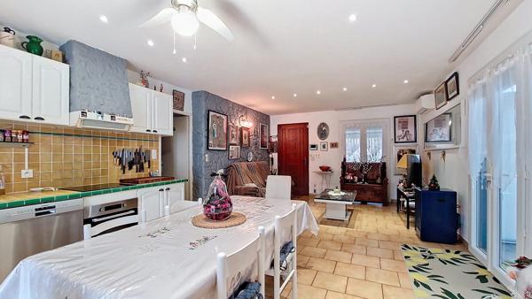 Vente en viager occupé 1 tête - Villa Plain-pied 120m²