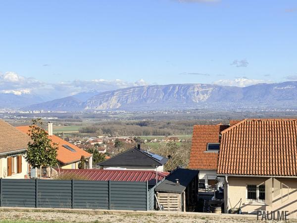Terrain 608m² à vendre à Saint-Jean-de-Gonville 01630