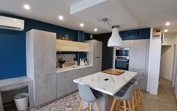 Appartement à vendre    5 pièces • 93,64 m2 Saint-Didier-au-Mont-d'Or