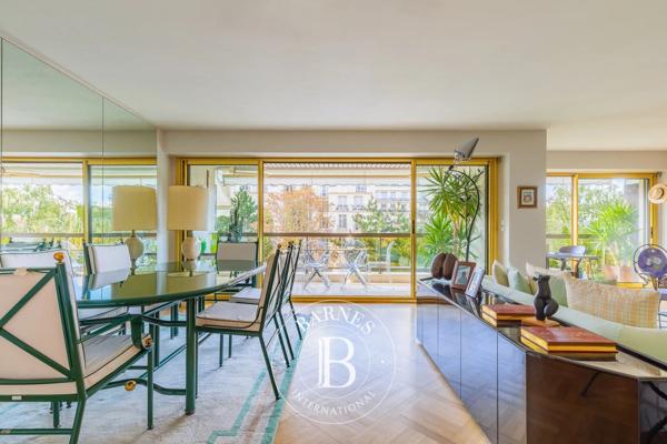 Paris 16ème, Appartement 2 Chambres -  109 m² à vendre