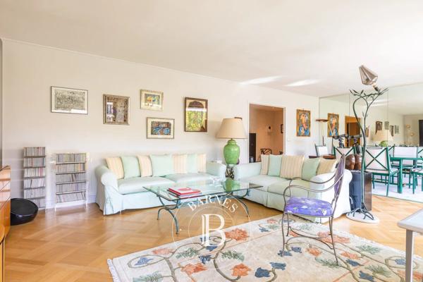 Paris 16ème, Appartement 2 Chambres -  109 m² à vendre