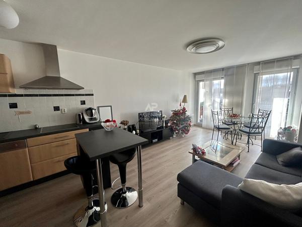 Appartement Carrieres Sous Poissy 3 pièce(s) 55.96 m2 259 000 € **  - Référence  9007