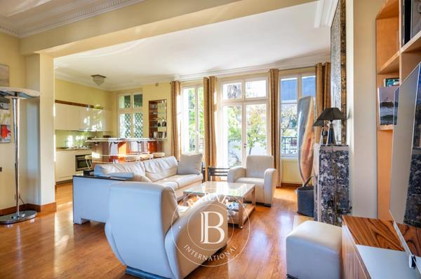 Bois-Colombes, Maison 6 Chambres -  265 m² à vendre