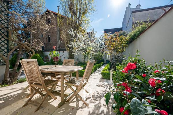 Bois-Colombes, Maison 6 Chambres -  265 m² à vendre