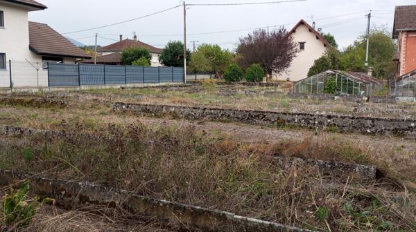 Yenne (73170) CENTRE YENNE TERRAIN CONSTRUCTIBLE DE 650 M² ENVIRON